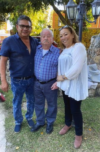 Armando Ramirez photo gallery thumbnail 83 of 164