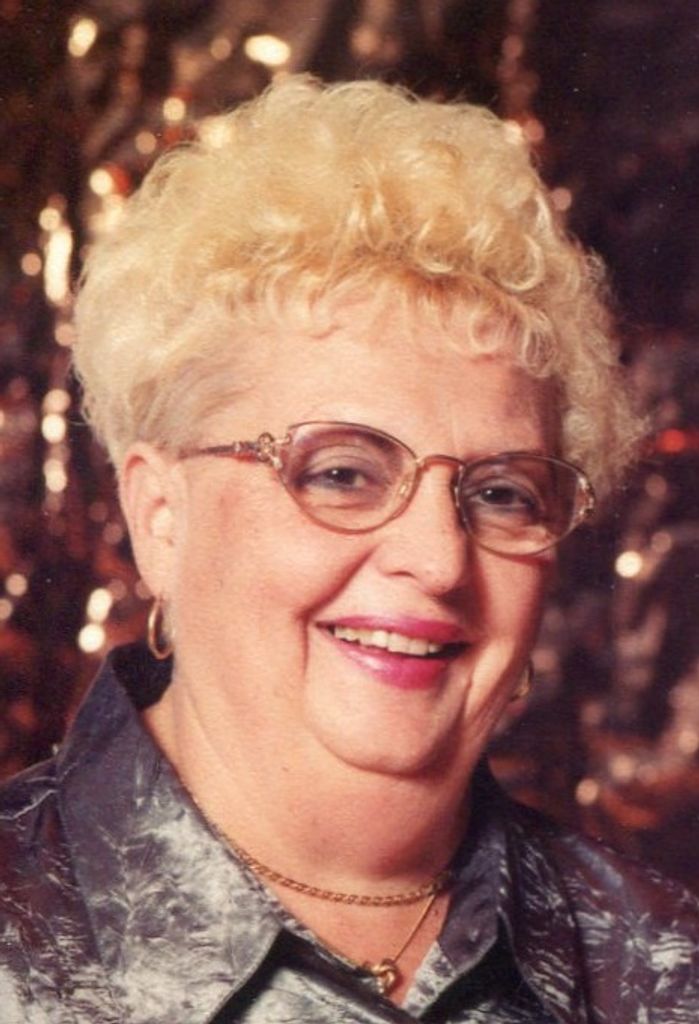 Carolyn Lee (Meyer)  Notarianni Profile Photo