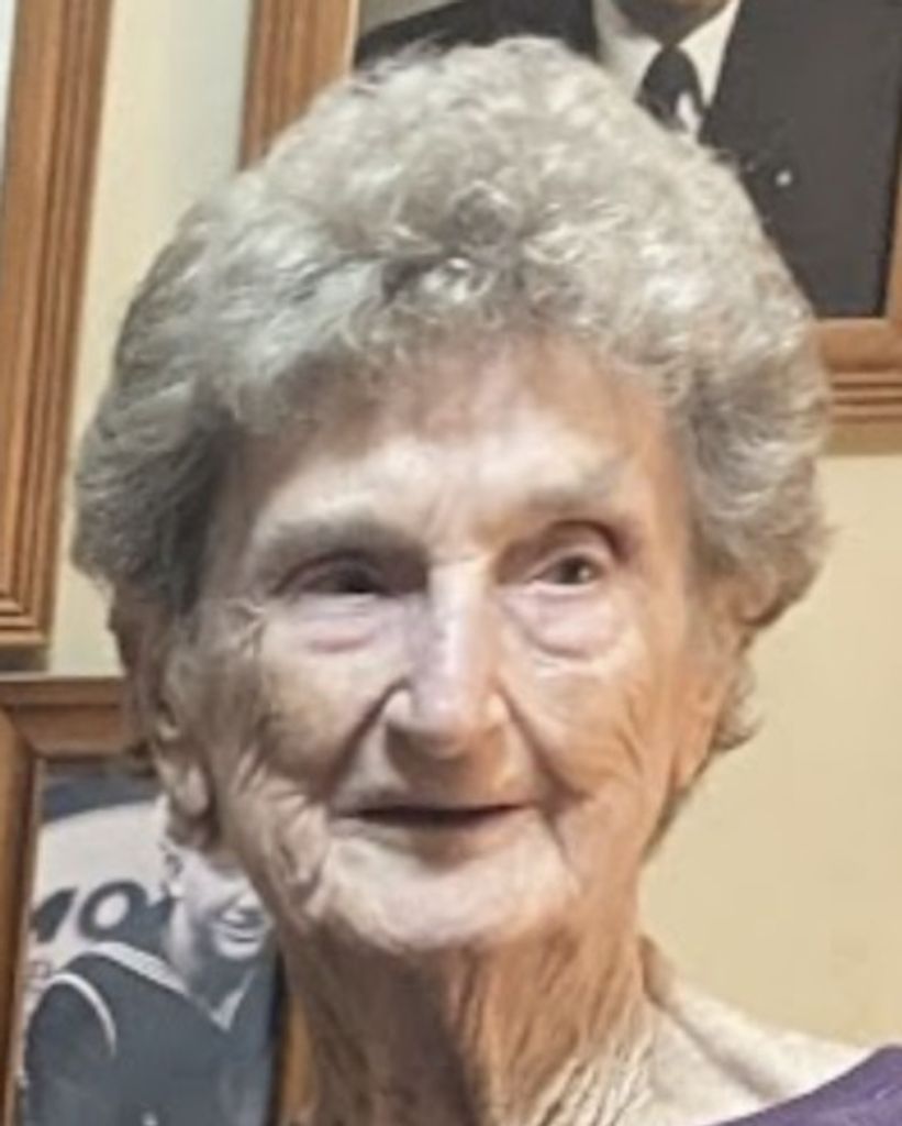 Mrs. Maxie Jane Robbins Sylvest Profile Photo