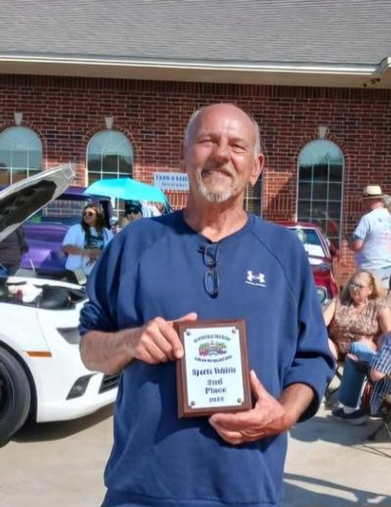 Ricki John Kaminski Profile Photo