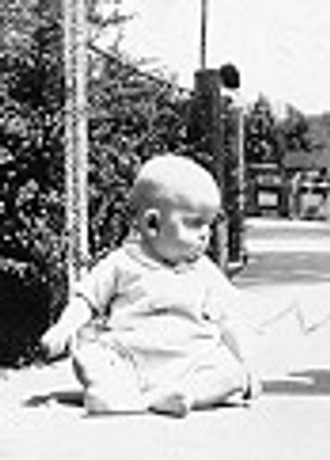 Keith Edward Loe Bailey photo gallery thumbnail 2 of 103