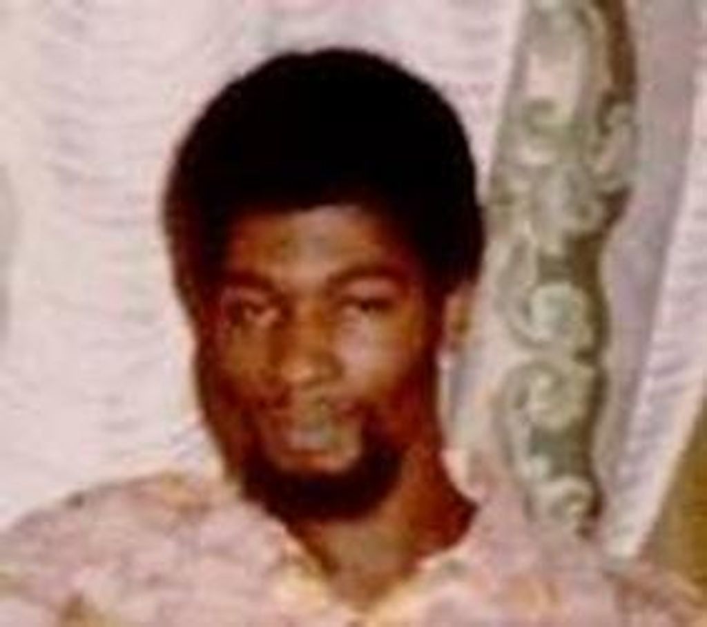 Kenneth Street Profile Photo