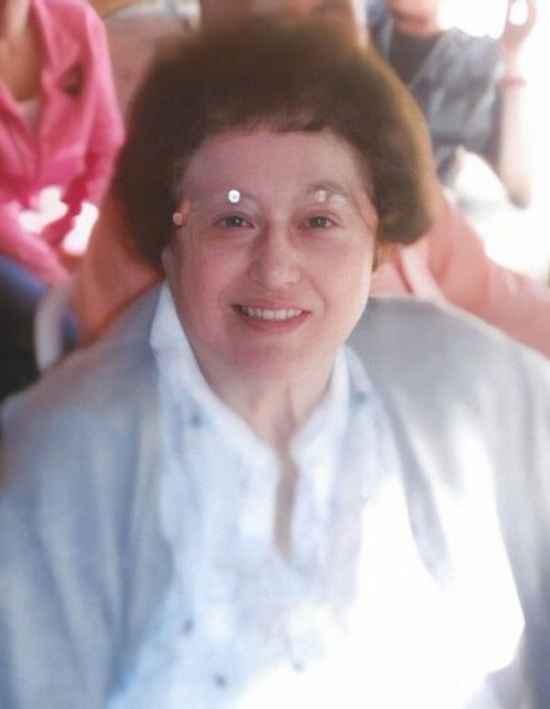 Ida E. (Difruscio)  Hill