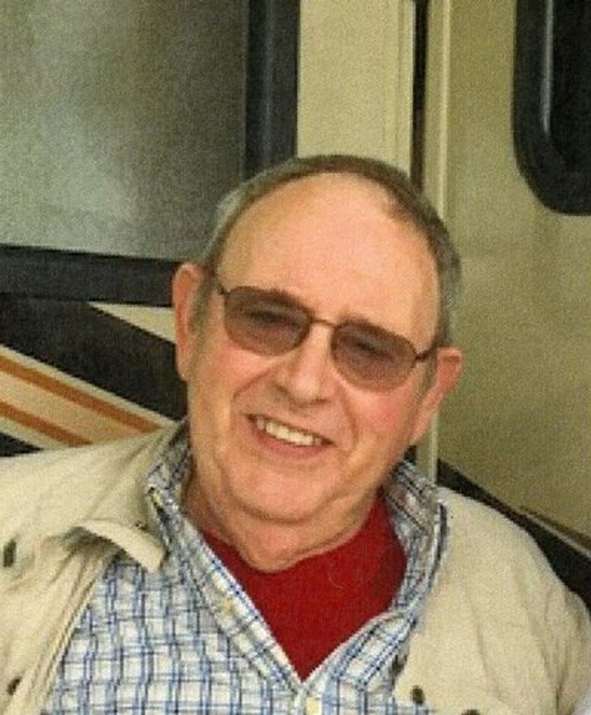 Carl Erick Hoaglin Profile Photo