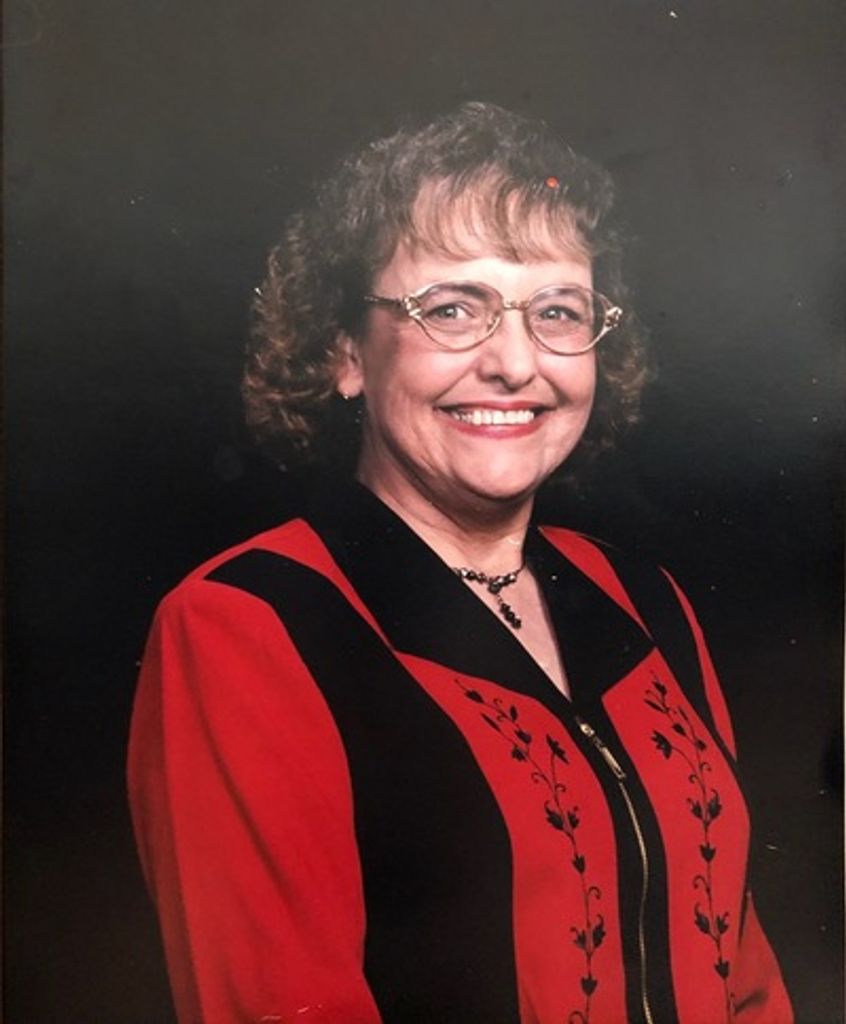 Evelyn Elaine Holmes Profile Photo