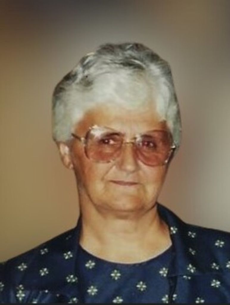 Leona Stone Hollifield Profile Photo