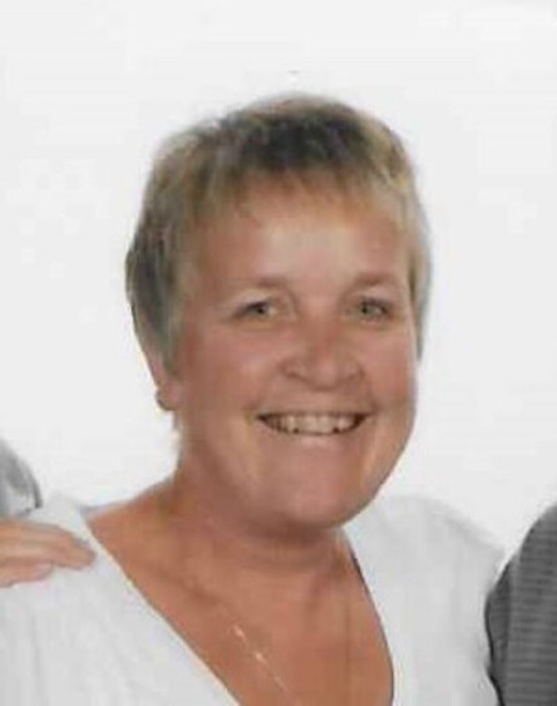 Dawn Kay Awsumb Profile Photo