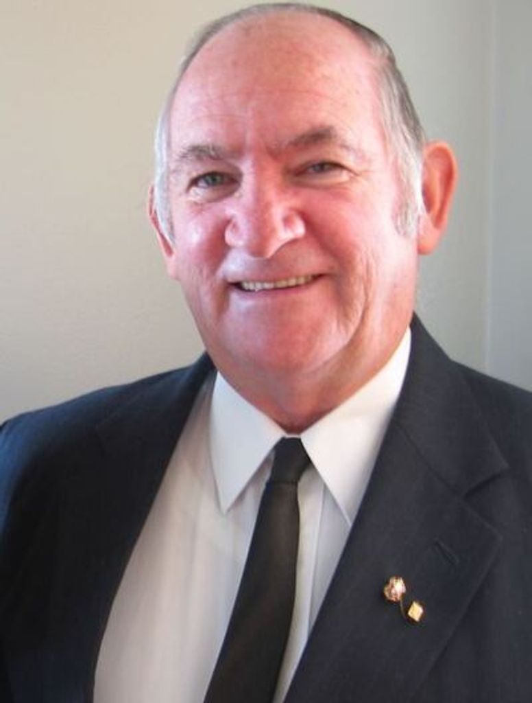 Edward Blake Carter Profile Photo