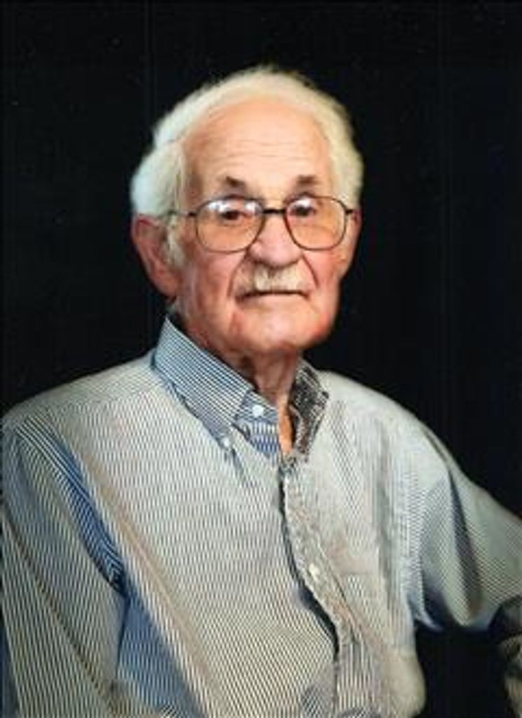 Arven Clay West Profile Photo
