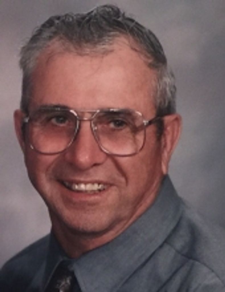 Raymond Wells