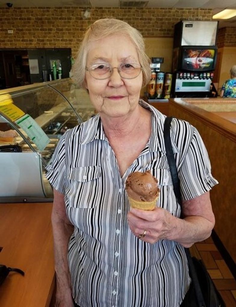 Kathleen "Kathy" Kunze Profile Photo