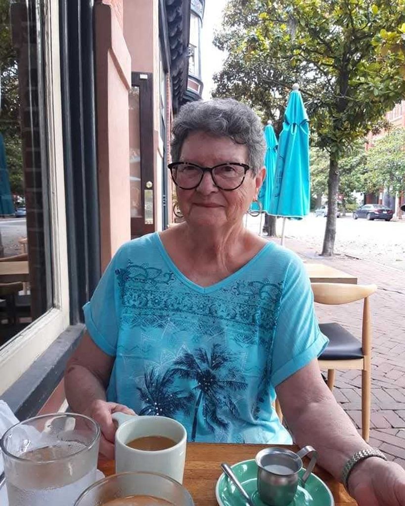 Mary Jo Elliott