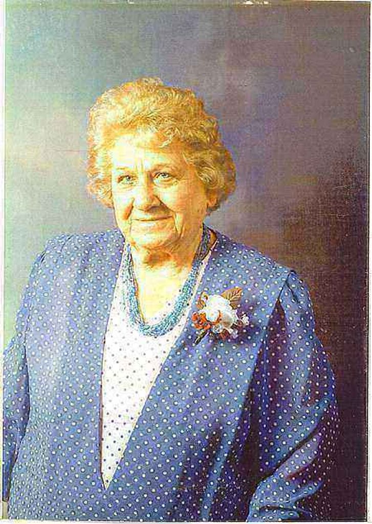 Stella Mordesovitch Profile Photo