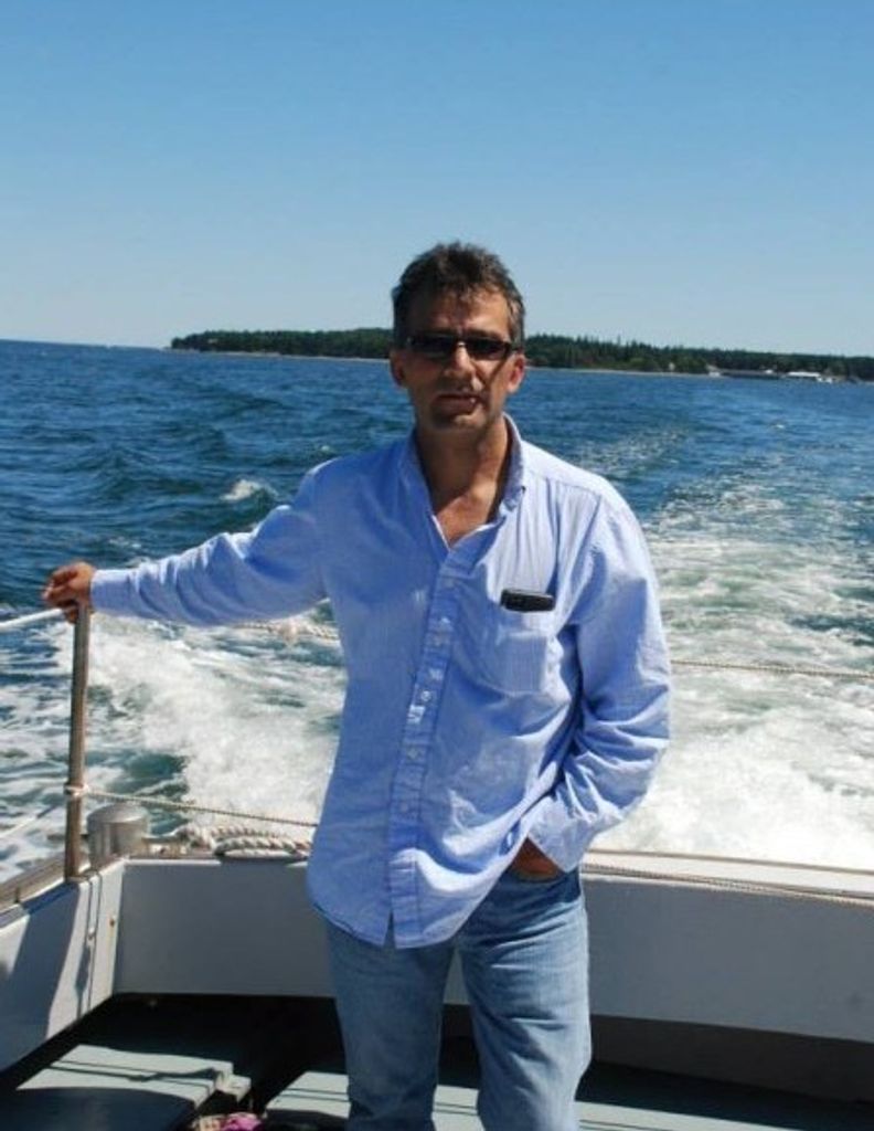 Edward Flor Bustamante