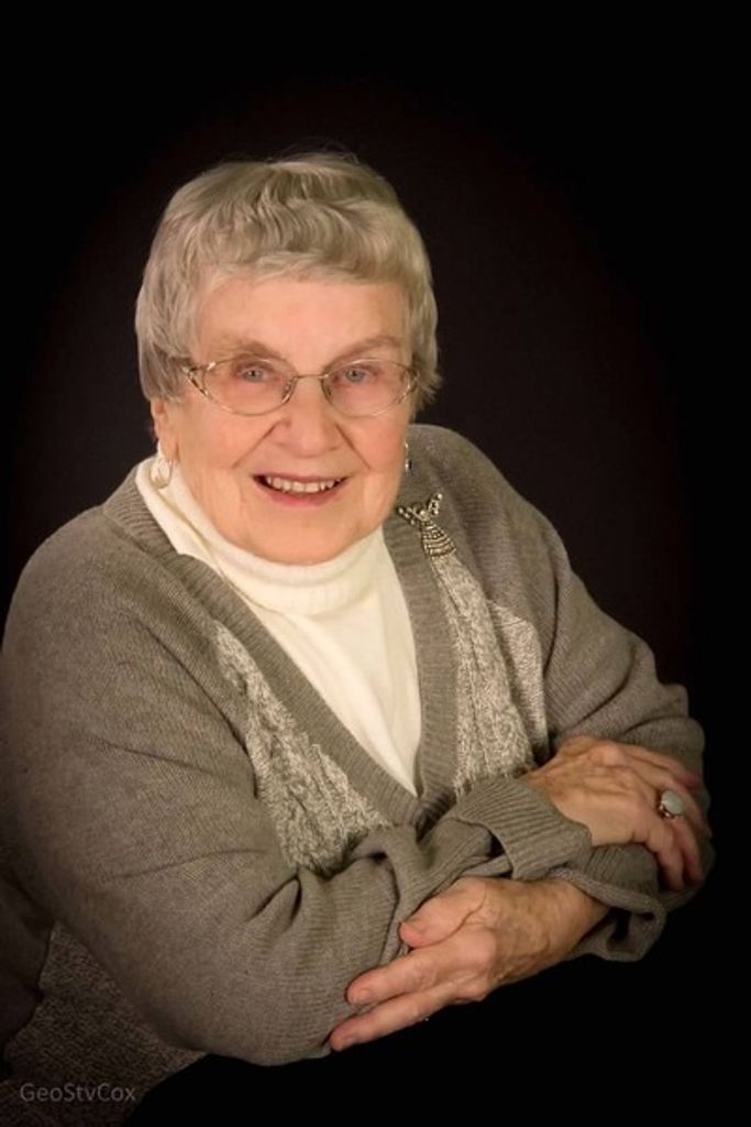 Marie Cox Profile Photo