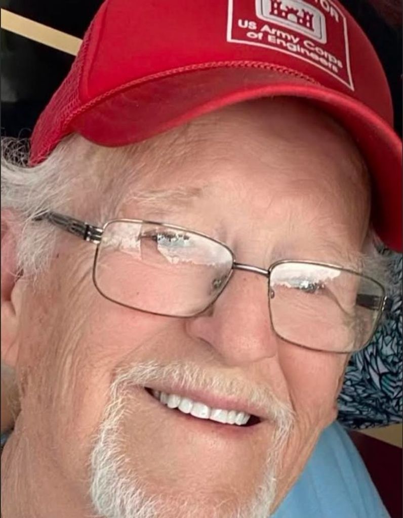 Robert Lang Profile Photo