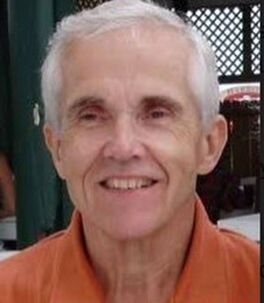 Michael Short Profile Photo