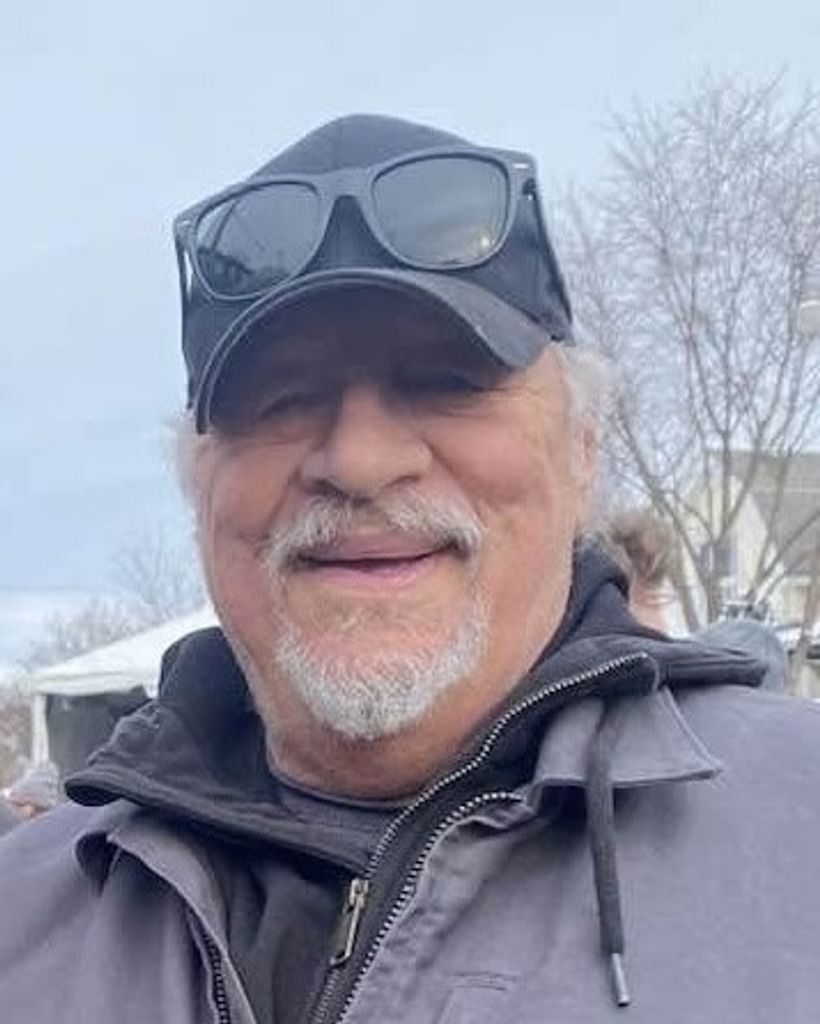 Ronald Raymond Mentecki Profile Photo