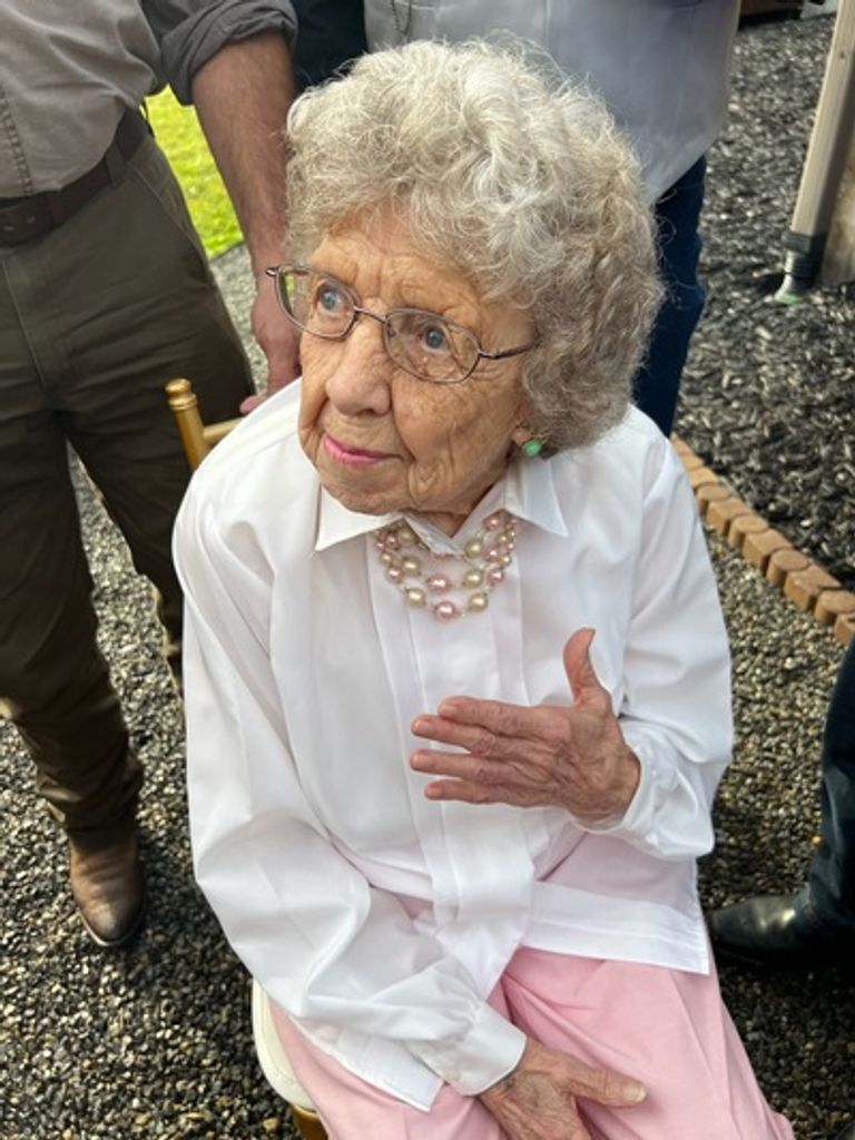 Mary Estell Cox Profile Photo