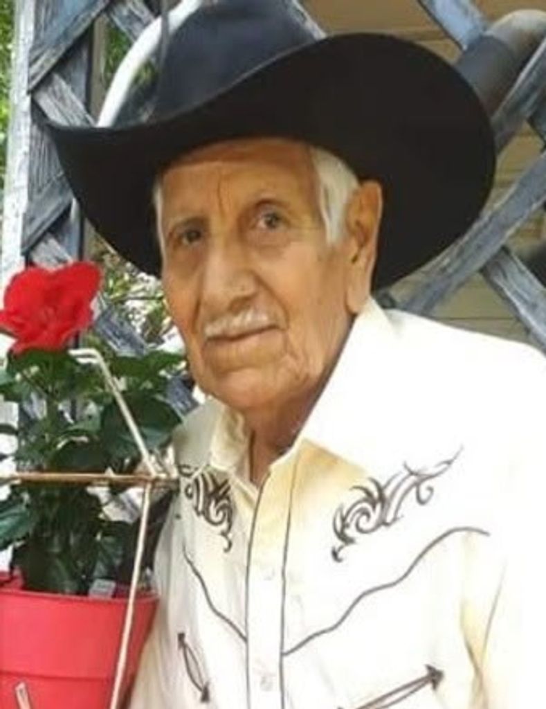 Agustin Serrano Profile Photo