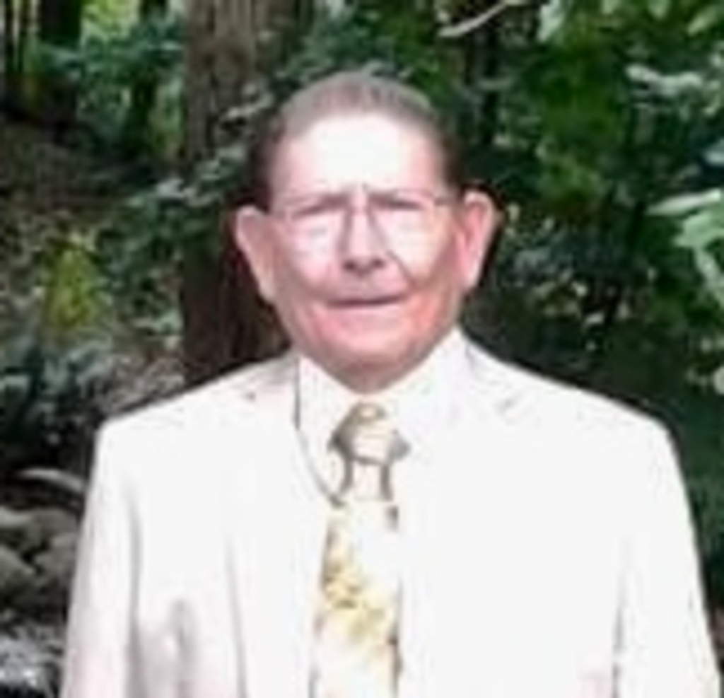 Bruce Holloway Profile Photo