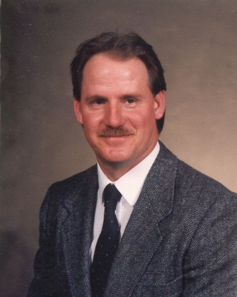 Michael "Mike" Johnson Holley Profile Photo