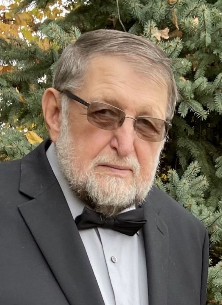 Daniel L. Richard