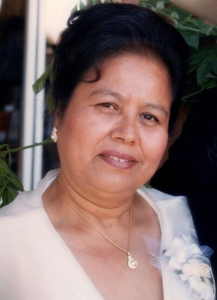 Esperanza Frausto Perales