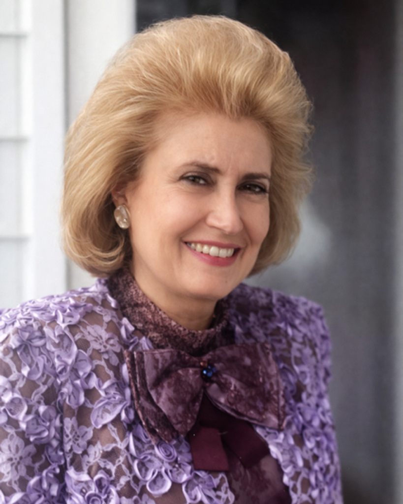 Elaine Giamboi Profile Photo