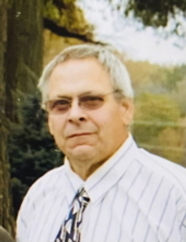 Kent  Ricketts