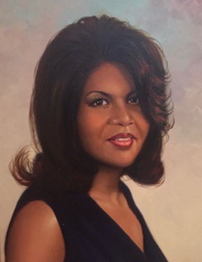 Tecla Estelle Hurley Profile Photo