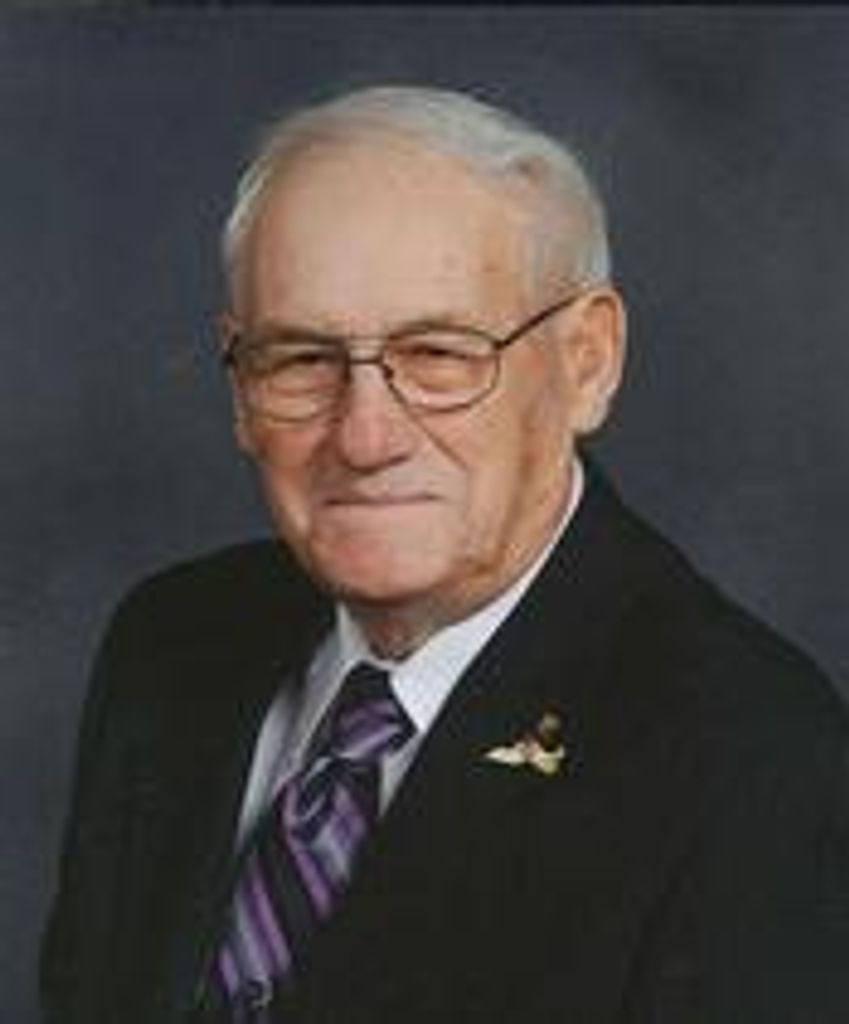 Michael Schneider