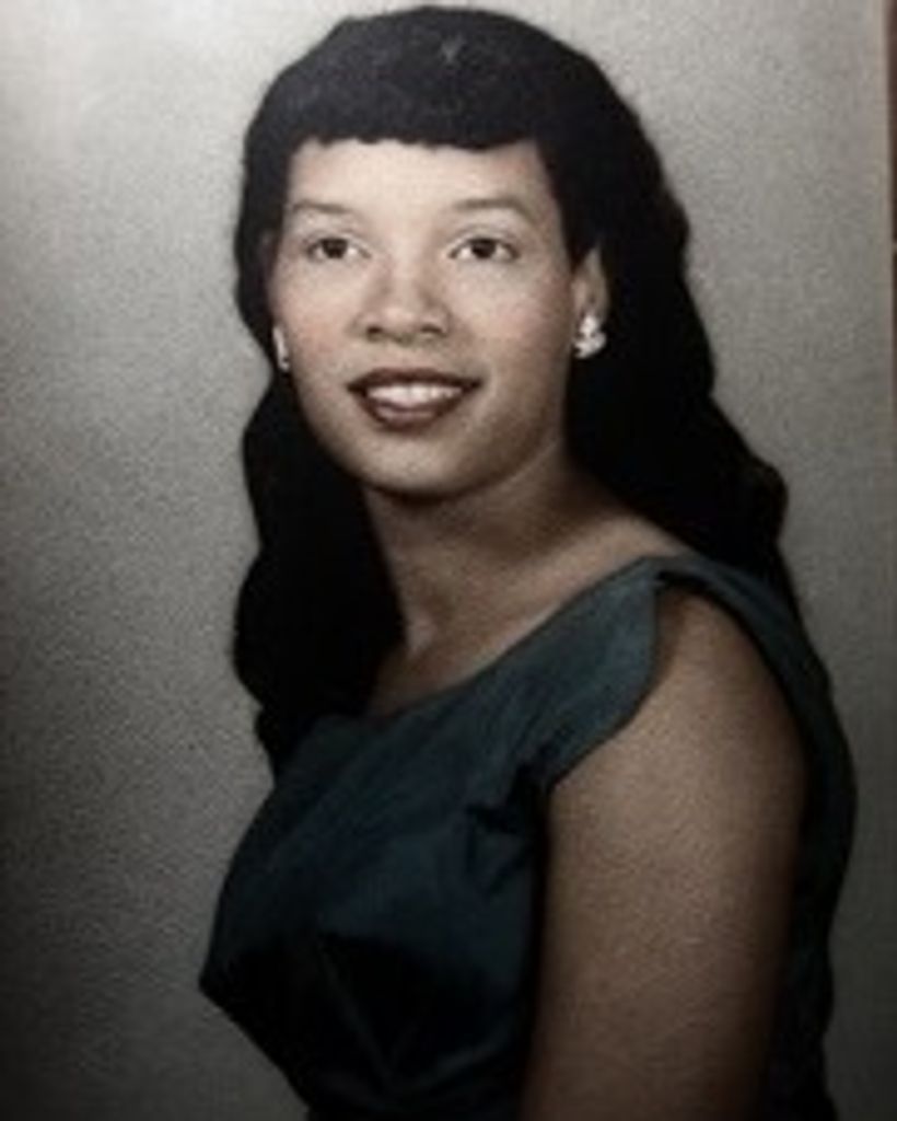 Lou Eva Gwyn Profile Photo