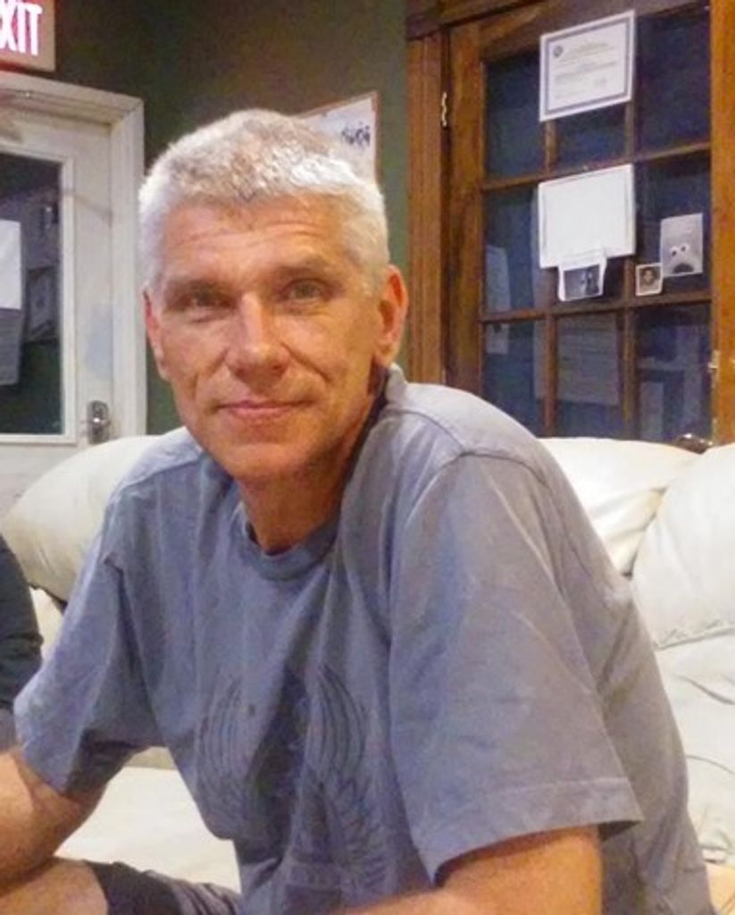 Russell Loren Weeks Profile Photo