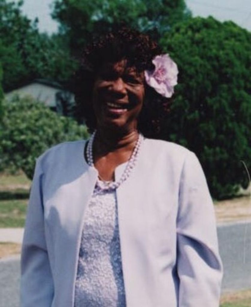 Carrena Price Profile Photo