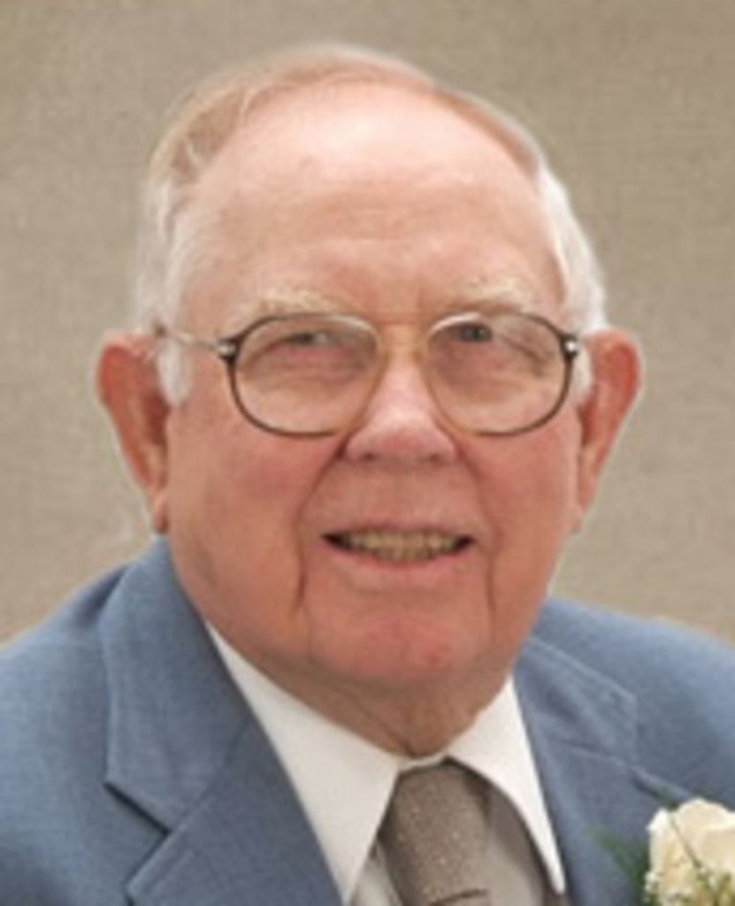 Derrel Sjogren