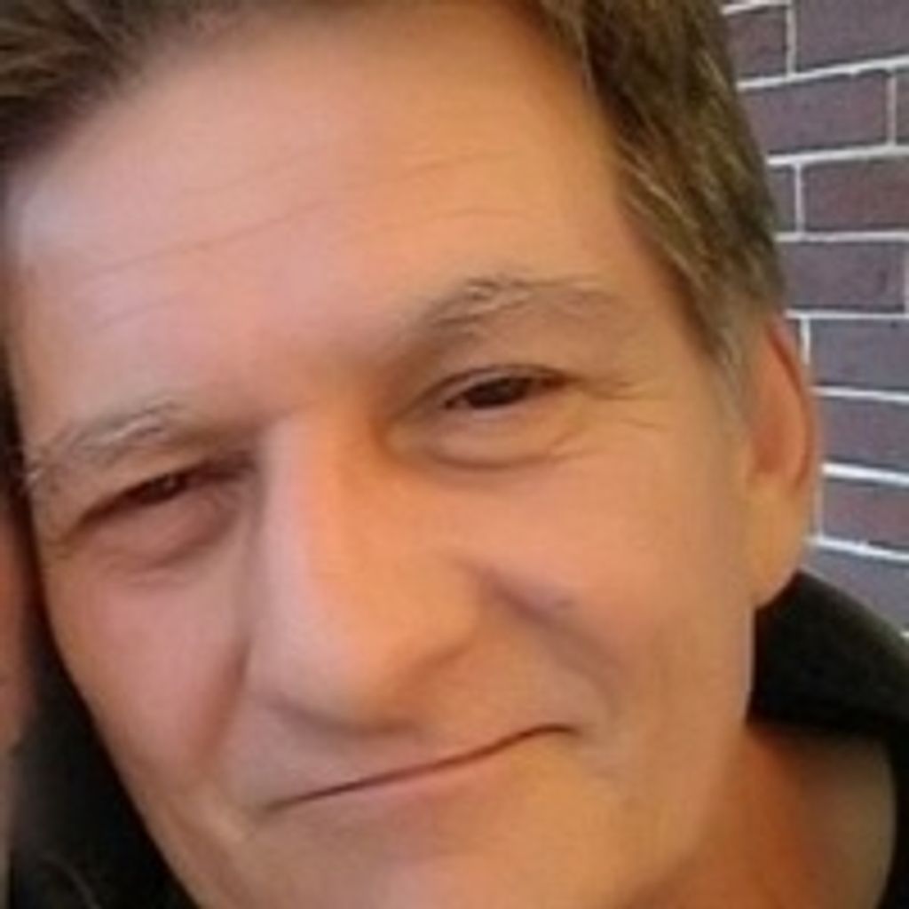 Steven D Johnson