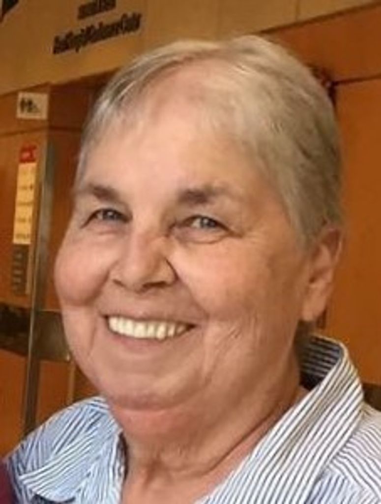 E. Sue (Hupp)  Mcquirt Profile Photo