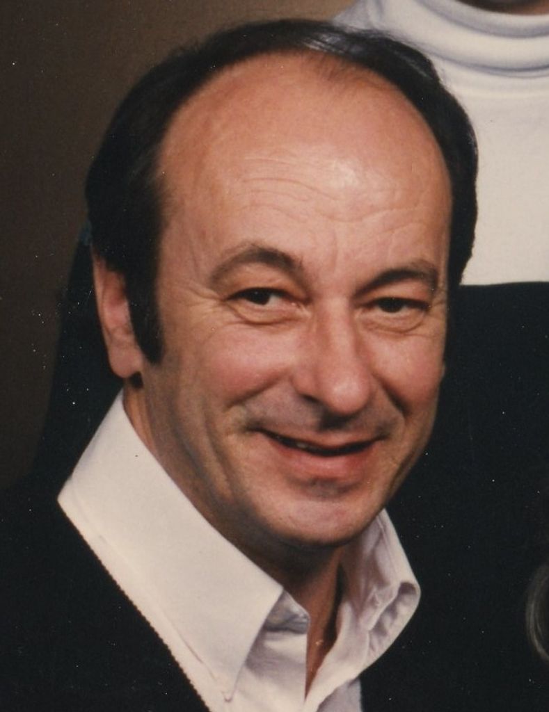 Clifford Robert Lewis Profile Photo