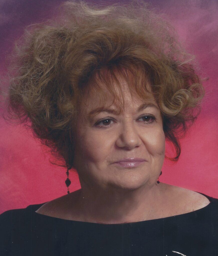 Carolyn Wojewodski Profile Photo