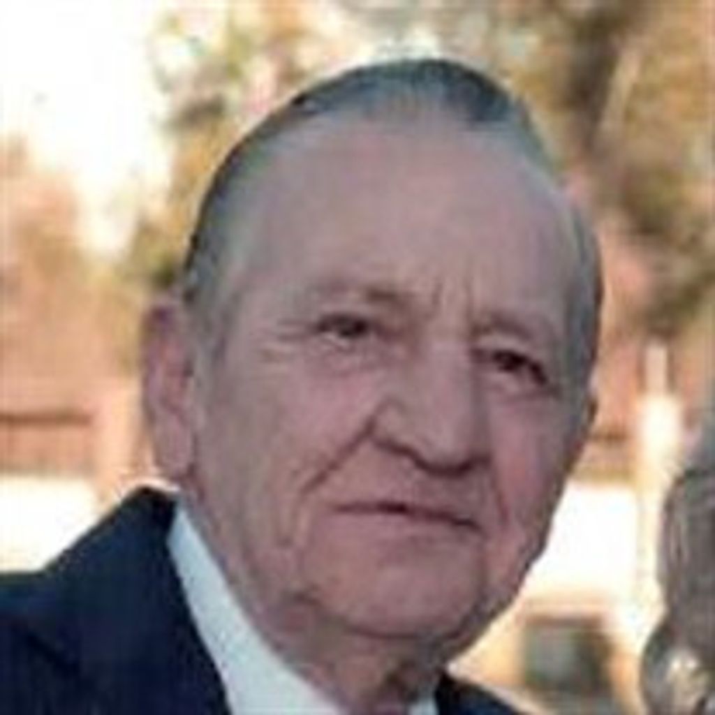 Lory Raymond Pertuit