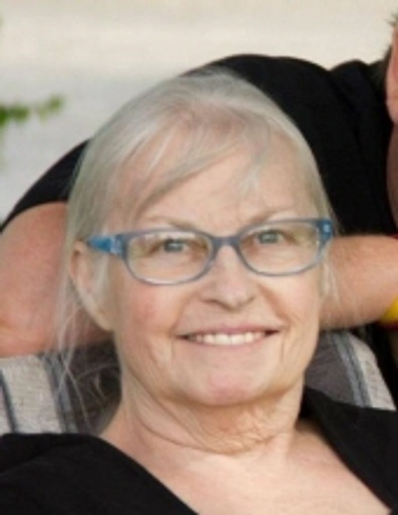 Tina Elaine Longnecker