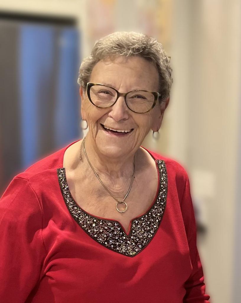 Rosella Adam