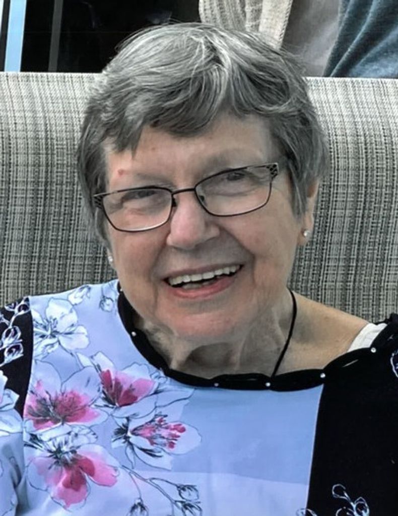 Barbara Jean Lucich Profile Photo