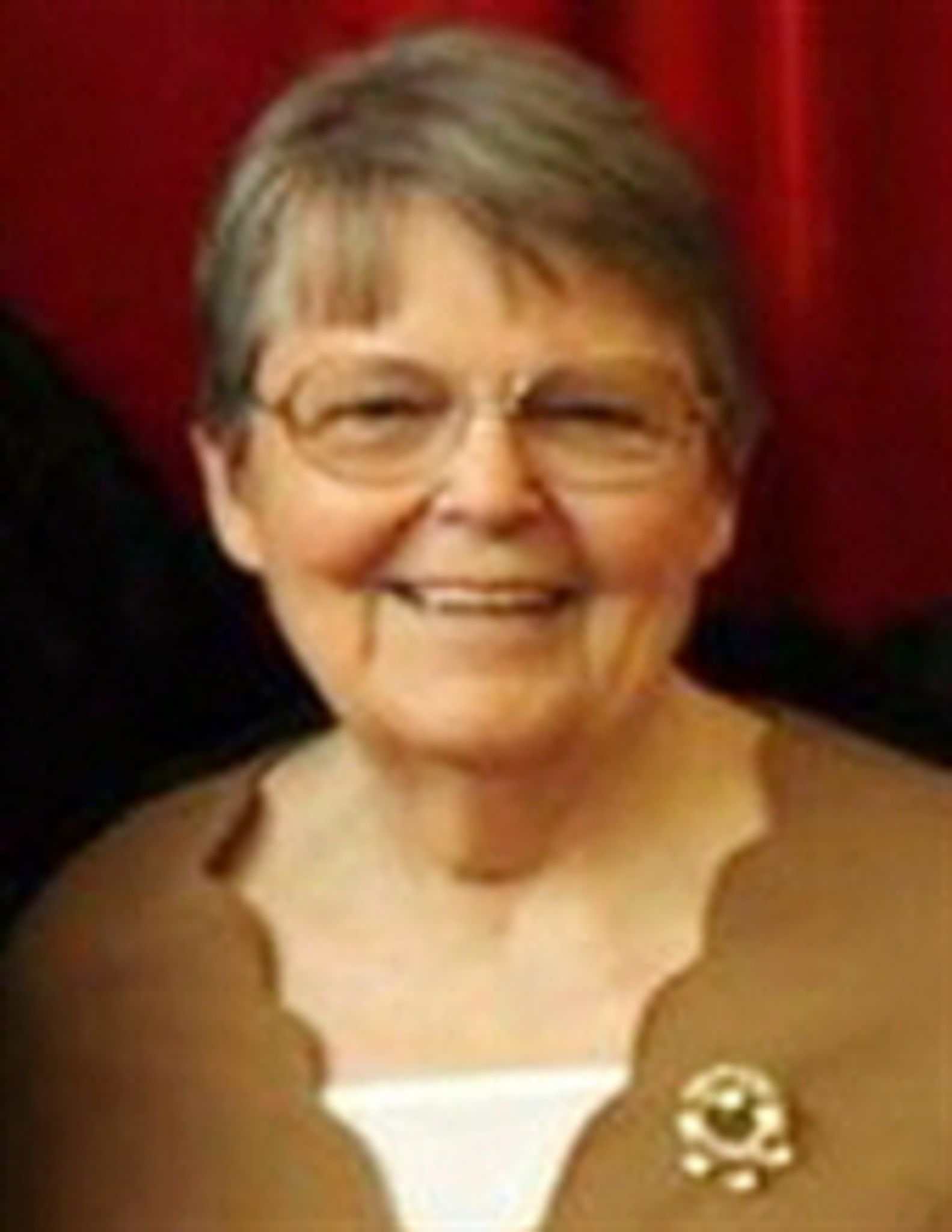 Della Mae Moen photo gallery image 1 of 2