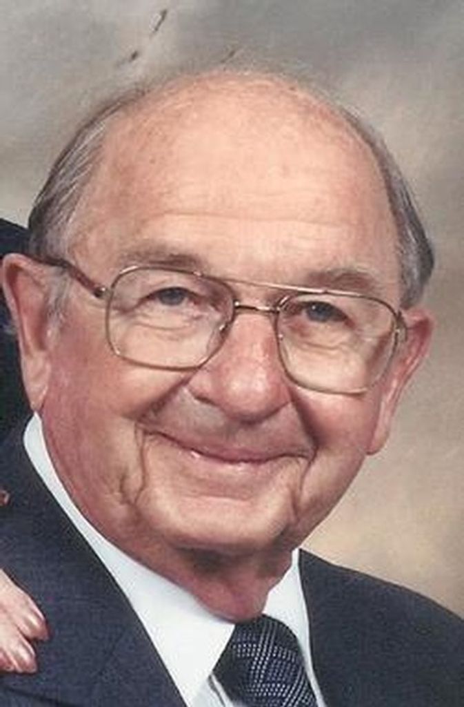 Robert W. Geyer Profile Photo