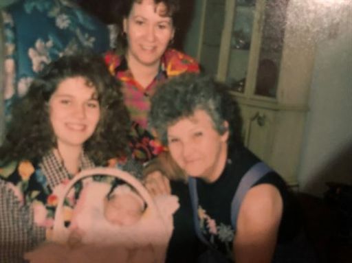 Kimberly Shawn Taylor photo gallery thumbnail 21 of 54