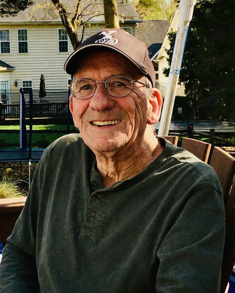 Michael Ray Martinelli Profile Photo