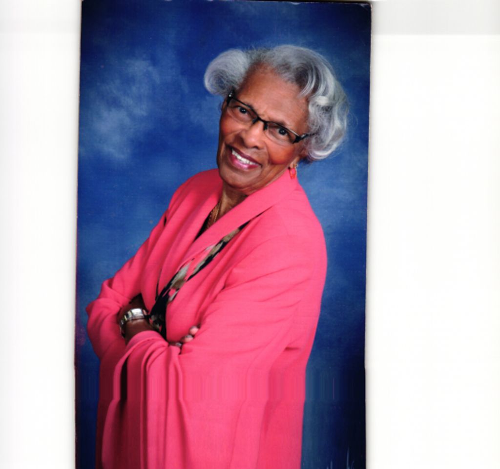 Gloria D Moon Profile Photo