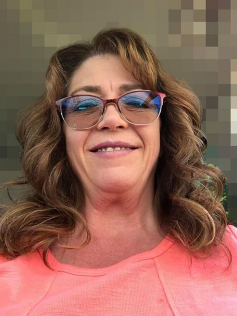 Julie Anne Gustafson (Helm) Profile Photo
